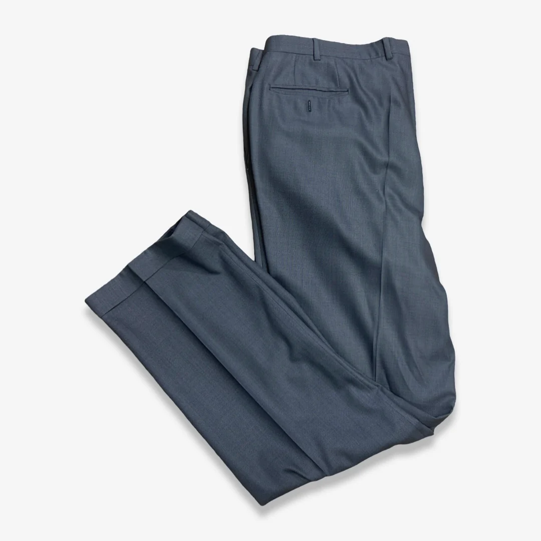Brioni Men's Navy Blue Wool Suit Set - Image 4