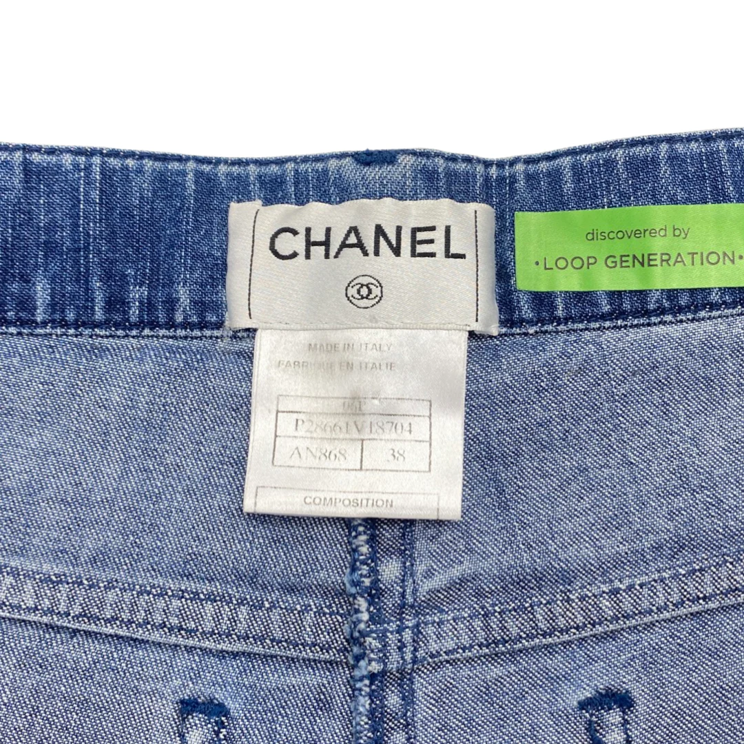CHANEL blue denim mini shorts - Image 4