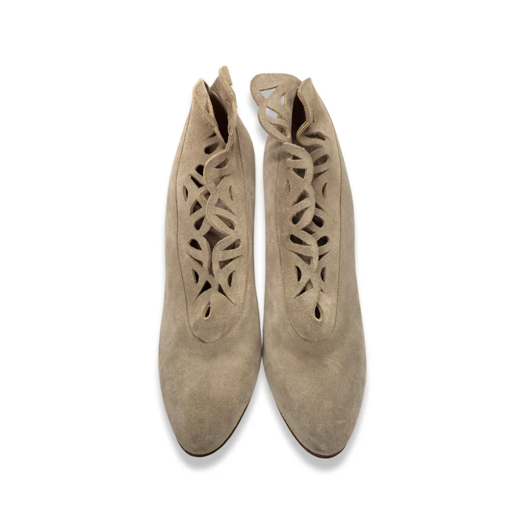 CHLOÉ taupe suede heeled boots - Image 3