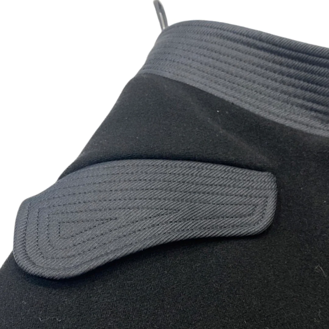 LOUIS VUITTON black woolen skirt with stylized pockets - Image 5