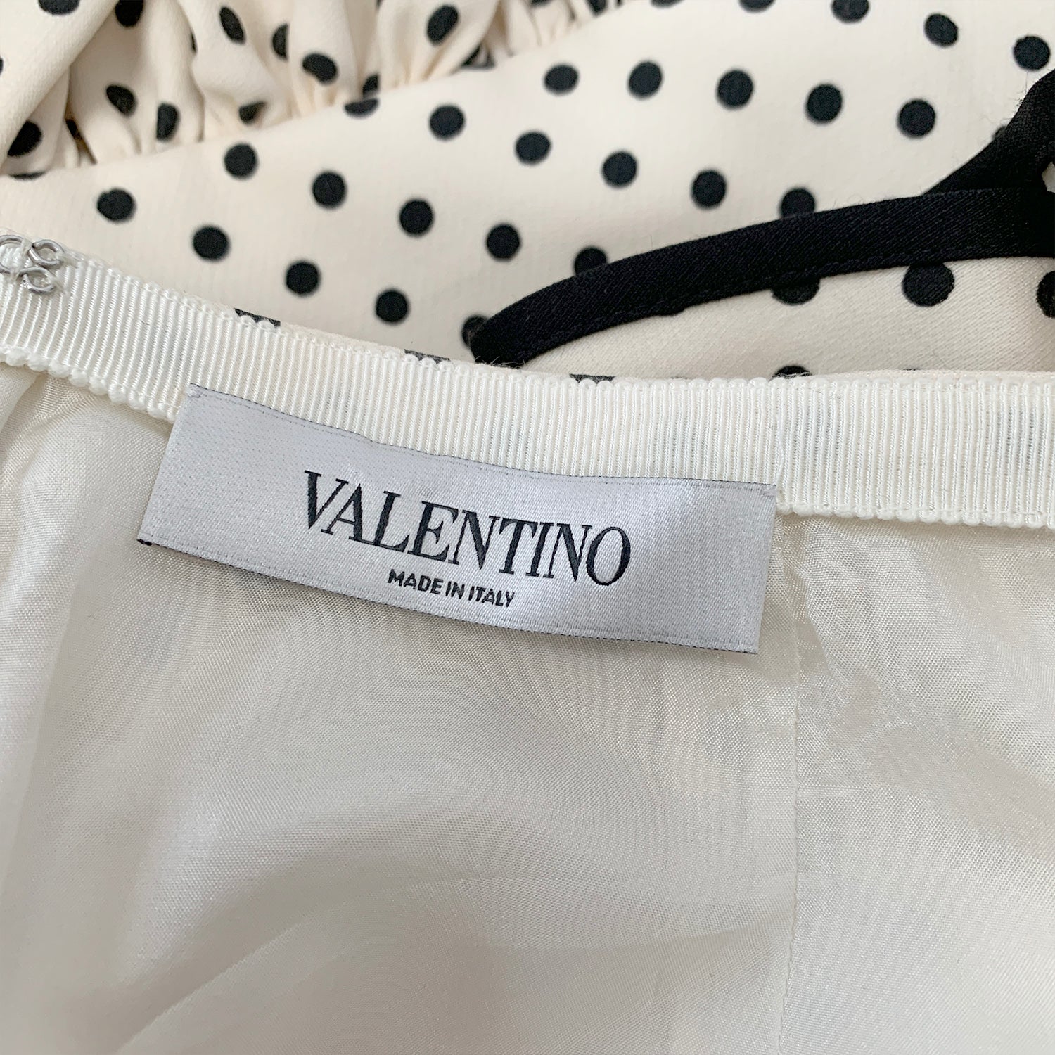 Valentino ecru polka dot ruffle mini skirt - Image 4